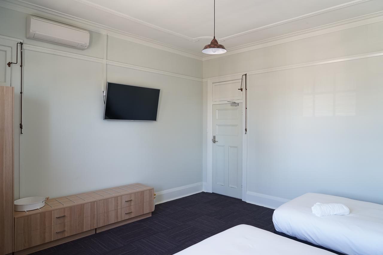 Rosehill Hotel Sidney Exterior foto
